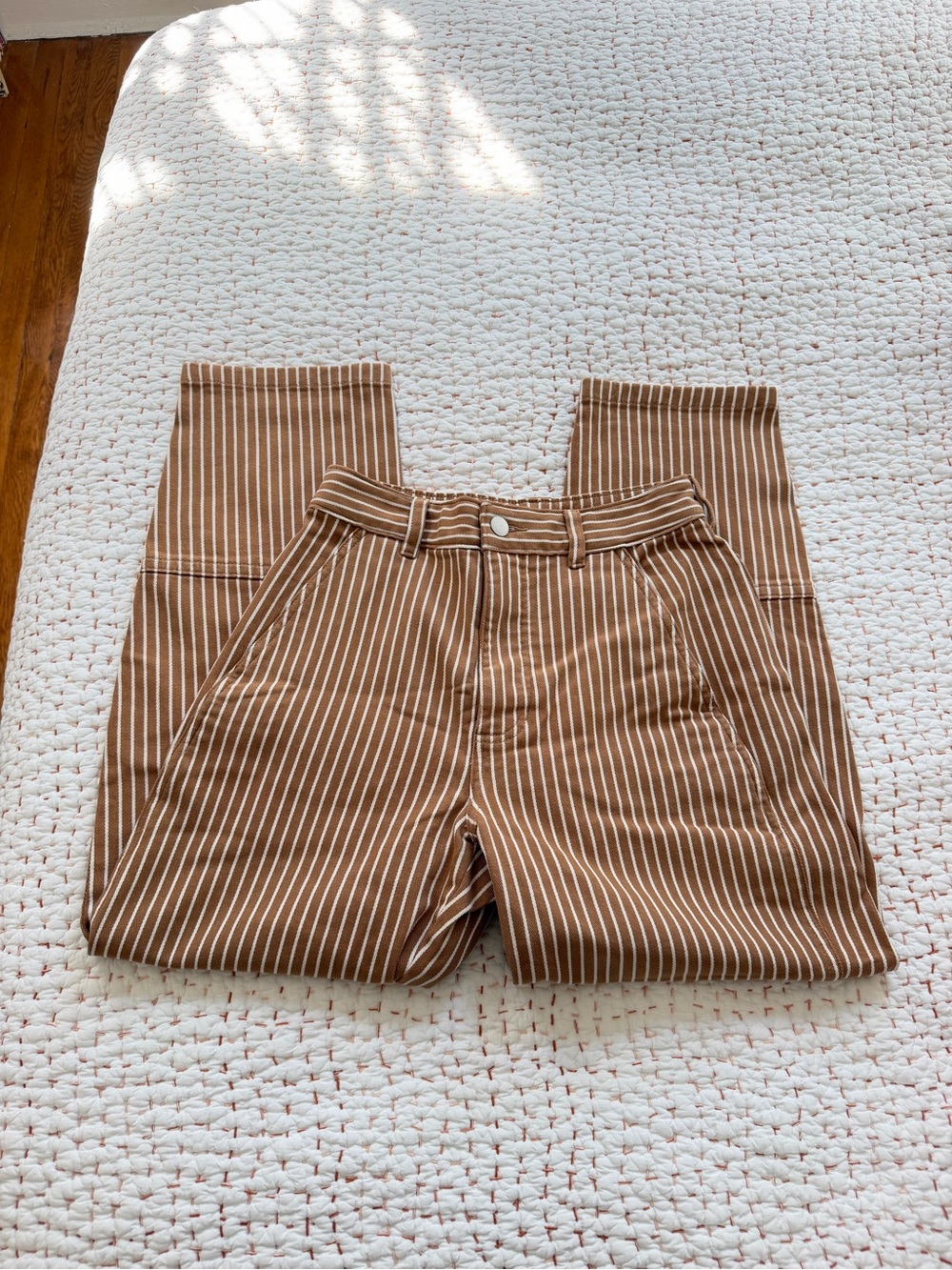 Everlane Barrel Pant - Beige Stripe - Picture 3 of 7